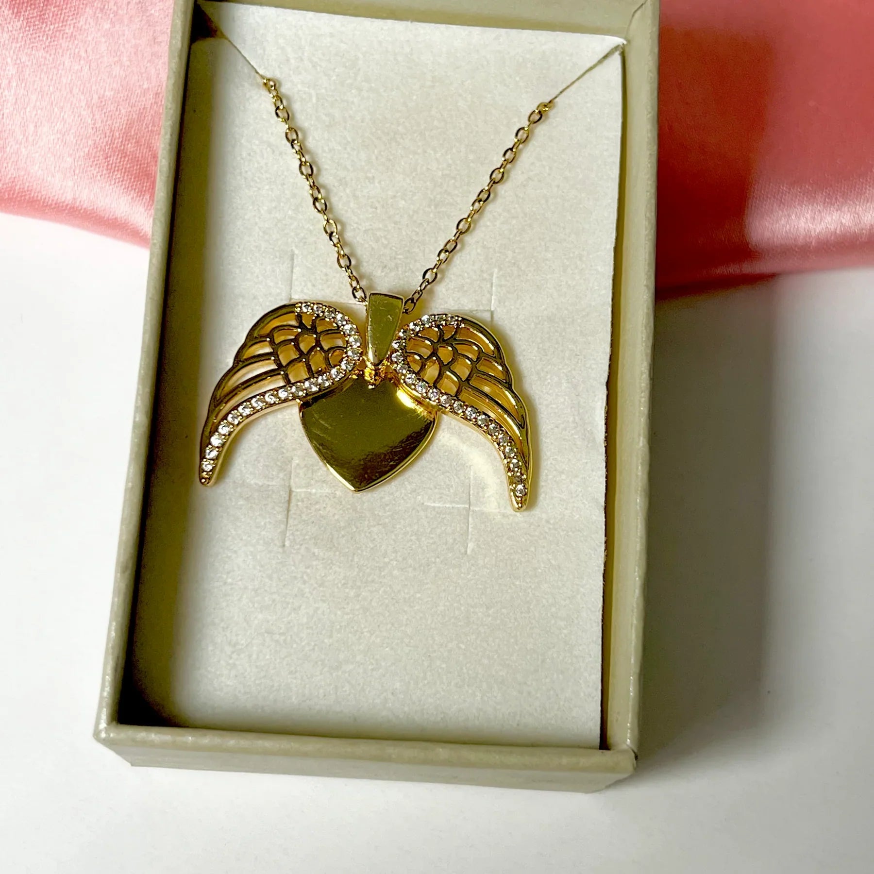 Alloy Golden Antitarnish Angel Wings Heart Necklace